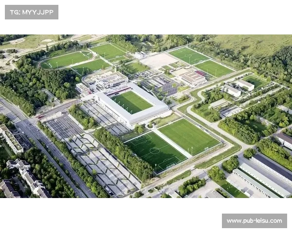 海地足球复兴计划启动 法国教练团助力国家级青训基地建设